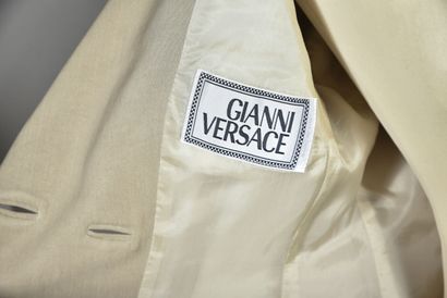 null Gianni Versace. Blazer jacket in gray/beige silk, large notched collar, double...