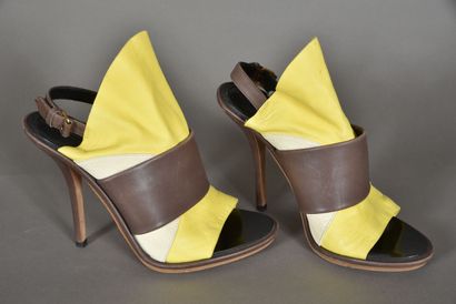null BALENCIAGA - Pair of pumps with yellow and ecru leather yoke, belted fastening...