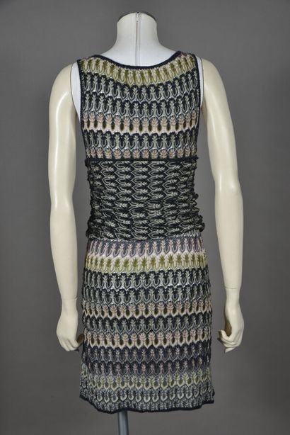 null MISSONI. Short dress close to the body in floral openwork knit with navy, pink,...