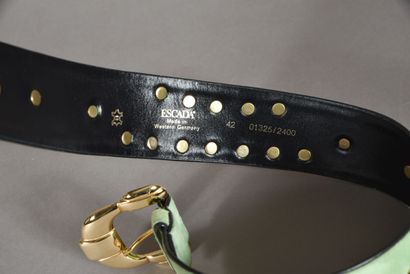 null ESCADA. Green suede waist belt, black leather strap, enhanced with gold metal...