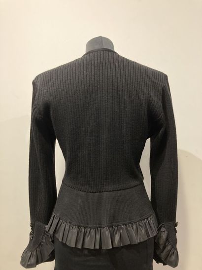 null SAINT LAURENT RIVE GAUCHE - Veste façon gilet en maille côtelée noire, bas et...