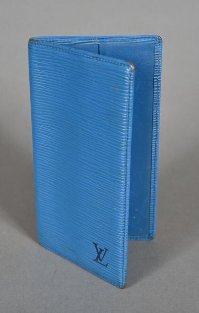 LOUIS VUITTON. Card holder in blue epi leather....