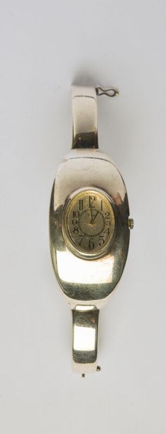 null OBREY : Montre Bracelet de dame en argent (800/oo), cadran ovale à fond argenté...