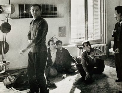 null [NOUVEAU RÉALISME]. Harry SHUNK. Les nouveaux réalistes, 1960. Photographie...