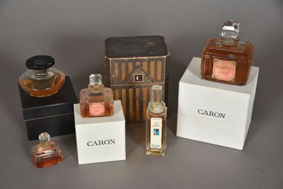 null CARON, "Bellodgia", 1929
Lot including three colorless crystal bottles with...