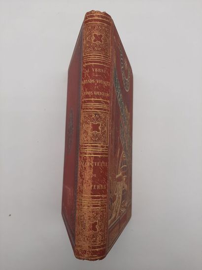 null Jules VERNE. La découverte de la Terre. Hetzel, Paris 1878, Volume in 8. 464pp.,...