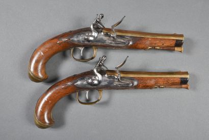 null Pair of naval officer's flintlock pistols, all brass (except tail and trigger),...