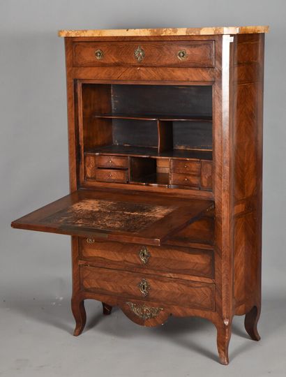 null Straight secretary in the Louis XV style, in rosewood marquetry, drawing patterns...