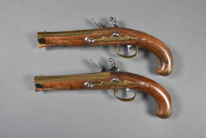 null Pair of naval officer's flintlock pistols, all brass (except tail and trigger),...