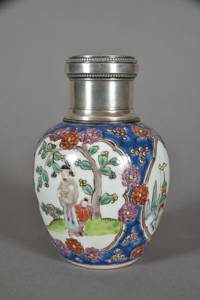 Porcelain covered pot in the Chinese style...