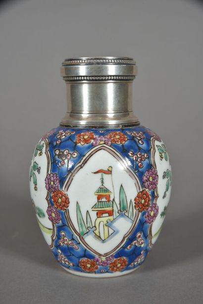 null Porcelain covered pot in the Chinese style with polychrome decoration of reserves...