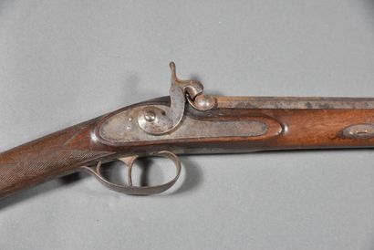 null Hunting rifle with 1 shot with hammer percussion on the side on a front lock,...