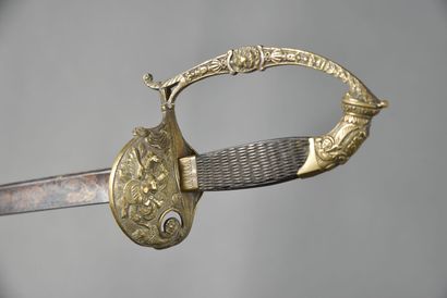 null FRANCE. Officer's sword with keyboard decorated with a trophy of arms and a...