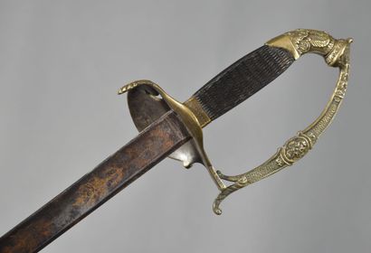 null FRANCE. Officer's sword with keyboard decorated with a trophy of arms and a...