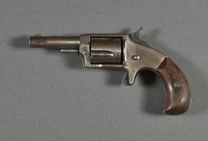 null Revolver marked "VICTOR 3. PAT MAYER 1876, 5-shot fluted barrel, smooth bore,...