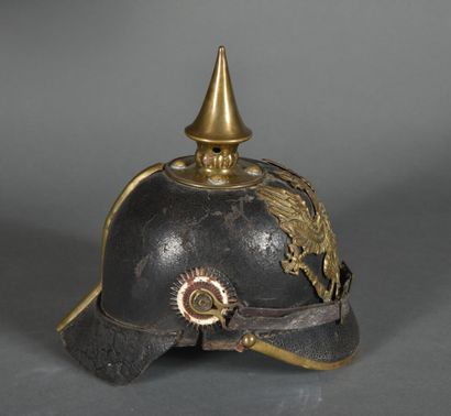 null PRUSSE. Casque à pointe mod.1871, à jonc arrière sans aérateur, tampon blanc...