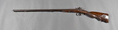 null Hunting rifle with dogs heads and chimneys, rear locks, all metal parts engraved...