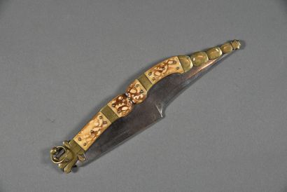 Navaja, horn and brass handle, blade 
