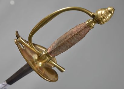 null FRANCE. French Guard sword, brass, pommel with Phrygian cap decorated with a...