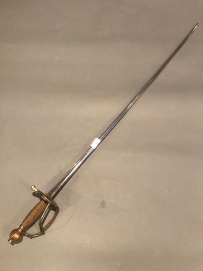 FRANCE. Strong Officer's sword of Cavalry...