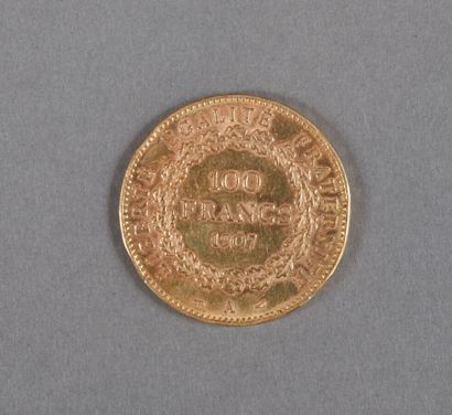 null FRANCE 
III EME REPUBLIQUE : 100 FRANCS 1907 (petits coups sur la tranche) 
G...