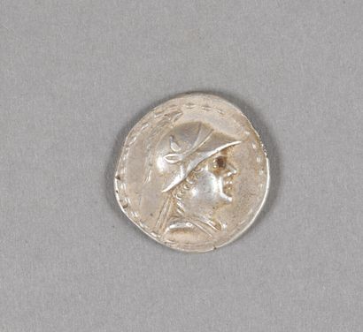 null GRECE
INDO-GRECQUES EUCRATIDES (171-135) : TETRADRACHME en ARG frappé à Baktra...