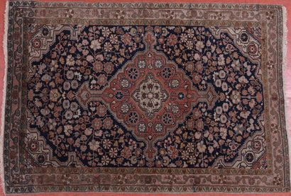 PERSIAN CARPET FROM HERIZ 
Cotton warp and...