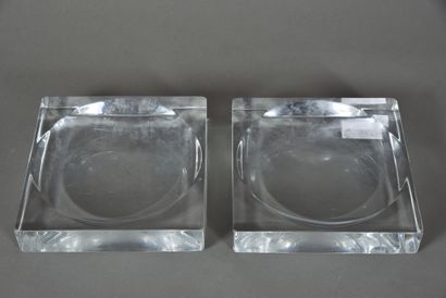 BACCARAT. 
Pair of crystal storage trays....