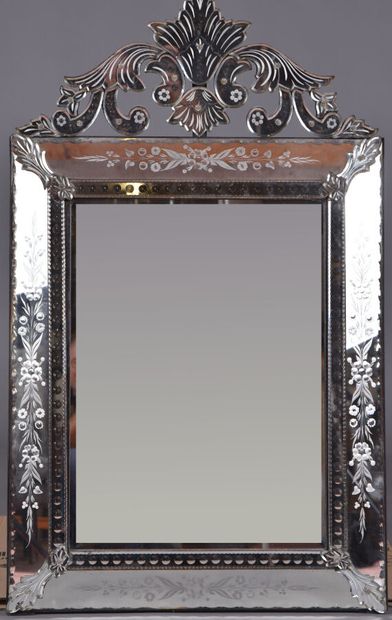 Venice mirror with inverted profile, engraved...
