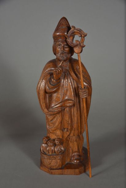 Saint Nicolas, sculpture en chêne figurant...