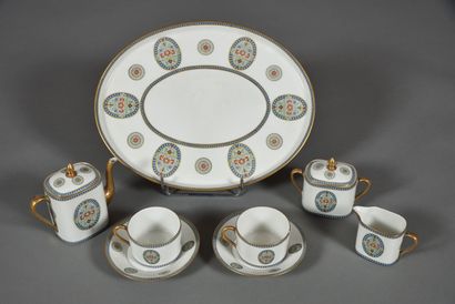 RAYNAUD - Limoges 
Art Deco-style porcelain...