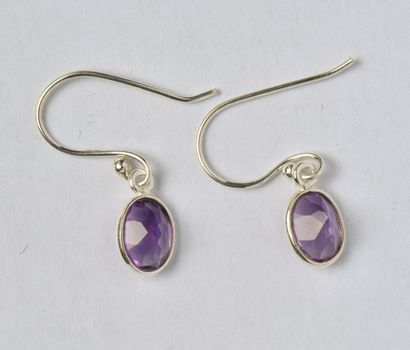 Pair of silver (925/oo) earrings, each holding...