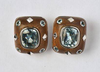 TRIANON: Pair of 18K (750/oo) white gold...