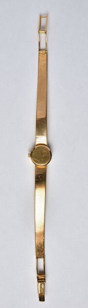 null OMEGA: Ladies' watch in 18K (750/oo) yellow gold, the bezel adorned with 6 brilliant-cut...