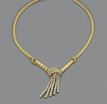 Necklace in 18K (750/oo) yellow gold with...