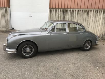 null JAGUAR MARK 2 3,8L de 1962
 date de 1ère mise en circulation 13.06.62, 28023...