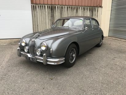 null JAGUAR MARK 2 3,8L de 1962
 date de 1ère mise en circulation 13.06.62, 28023...