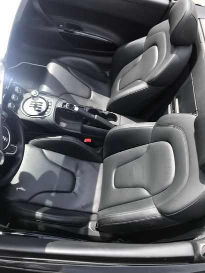 null Audi R8 Spyder V8 VP cabriolet date de 1ère mise en circulation du 29/05/2013,...