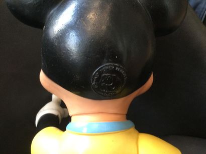 null " Walt Disney Productions 1962 " Mickey pouet pouet en caoutchouc polychrome,...