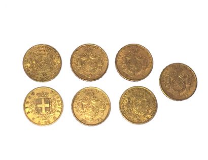 null Lot de 7 pièces comprenant : 4 pièces de 20 francs or Léopold II, 1 pièce de...