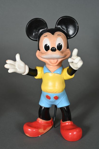 null " Walt Disney Productions 1962 " Mickey pouet pouet en caoutchouc polychrome,...