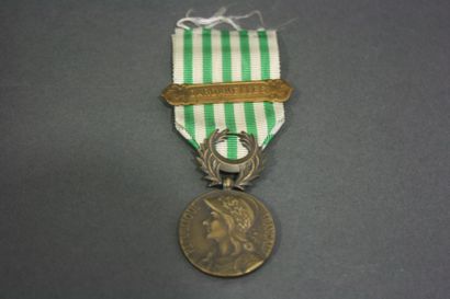 null Médaille d'Orient 1926, agrafe.
