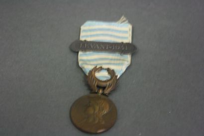 null Médaille du Levant, agrafe Levant 1941.