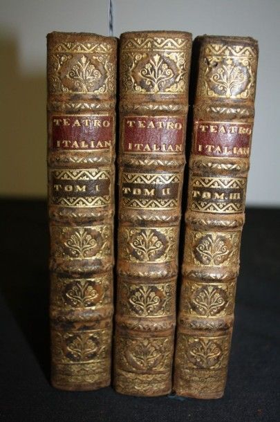 null Teatro Italiano...Verona, Vallarsi, 1723, 3 vol. petit in-8 basane marbré.