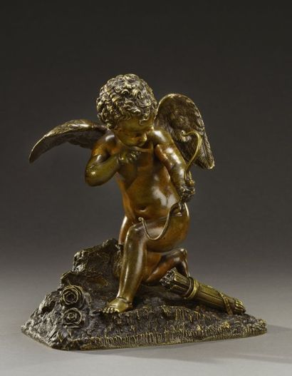 null « Cupidon envoyant sa flèche »

Bronze, patine brune nuancée. Fonte fin XIXème.

Porte...