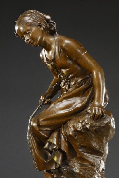 Mathurin MOREAU (1822-1912) Mathurin Moreau (1822-1912)

« Pêcheuse à la ligne »

Bronze,...
