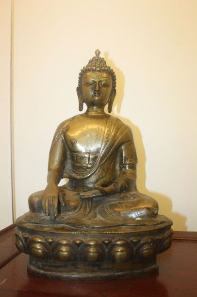 null Bouddha en bronze. 