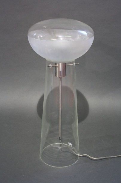 METALARTE Metalarte

Lampe de table "Concentra GR" en verre blanc et givré.

H. 65...