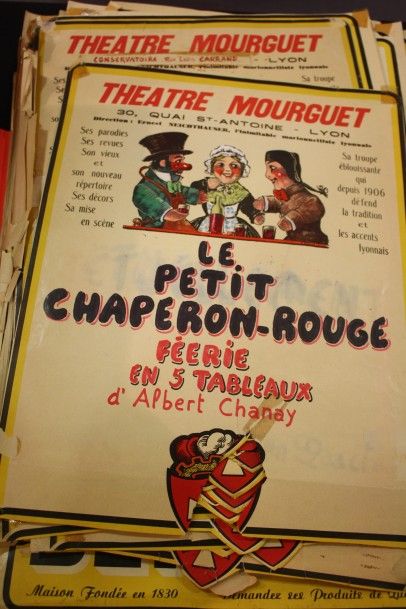 null Très important lot d’une soixantaine d’affichettes du Théâtre Mourguet, vers...