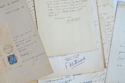 null CHARENTE. 12 lettres.

François Mitterrand (à Jacques Debu-Bridel avec double...